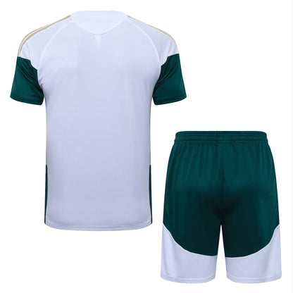 Italia conjunto corto 26-27
