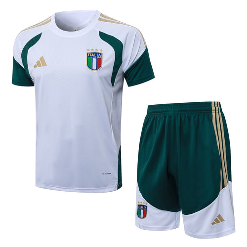 Italia conjunto corto 26-27